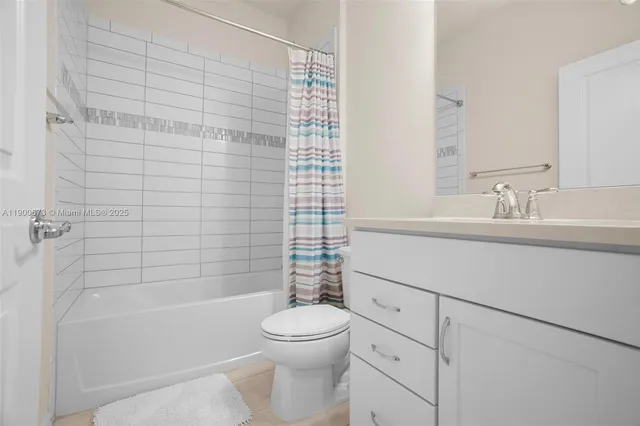 $870,000 | 8036 Northwest 78th Street, Fort Lauderdale, FL 33321