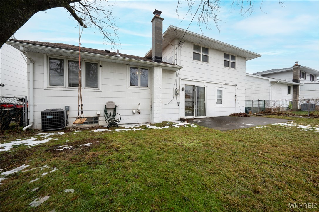 75 Fairoaks Lane Cheektowaga, NY 14227 - Photo 44 of 46