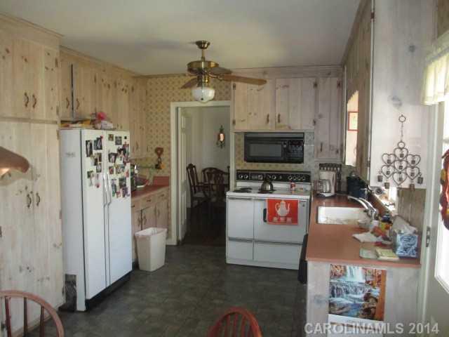 521 Ashworth Road Charlotte, NC 28211 - Photo 8 of 10 Gallery Image 8
