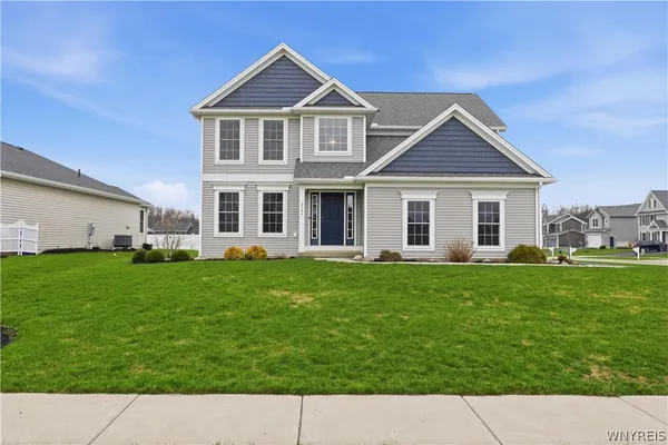 $575,000 | 2386 Burbank Drive, Hamburg, NY 14085