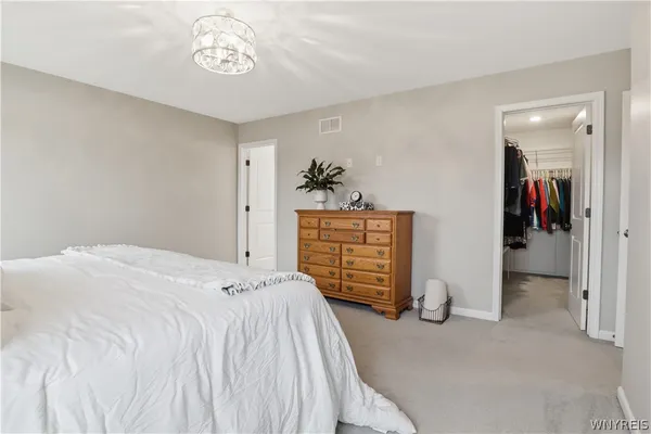 $575,000 | 2386 Burbank Drive, Hamburg, NY 14085