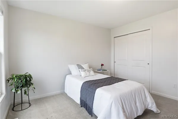 $575,000 | 2386 Burbank Drive, Hamburg, NY 14085