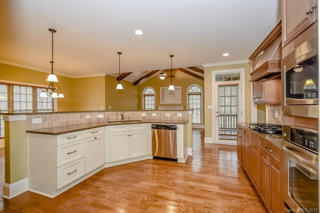 6887 Montgomery Road Lake Wylie, SC 29710 - Photo 11 of 24