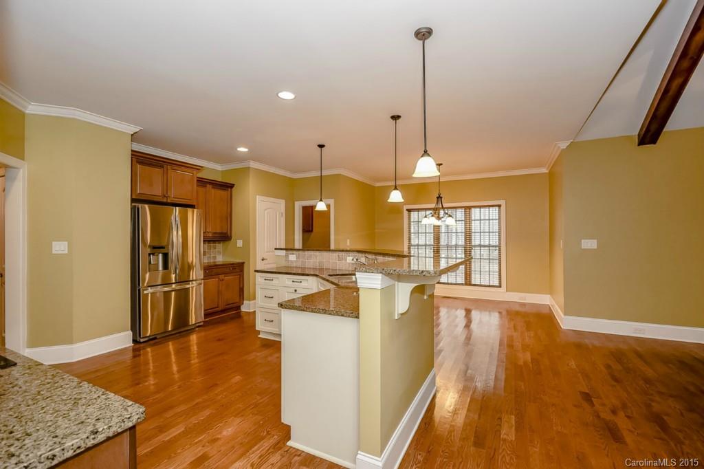 6887 Montgomery Road Lake Wylie, SC 29710 - Photo 10 of 24