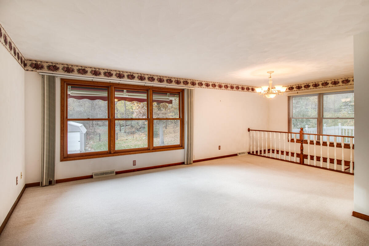 142 Hidden Forest Road Battle Creek, MI 49014 - Photo 3 of 23 011-MLS