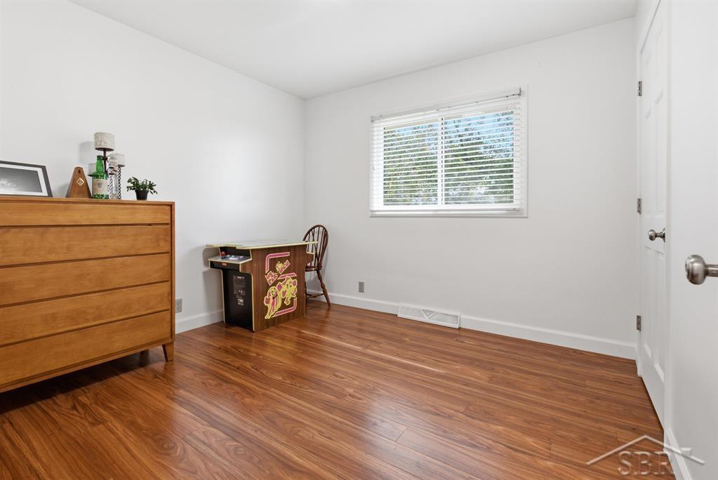 1804 Midland Road Bay City, MI 48706 - Photo 14 of 26