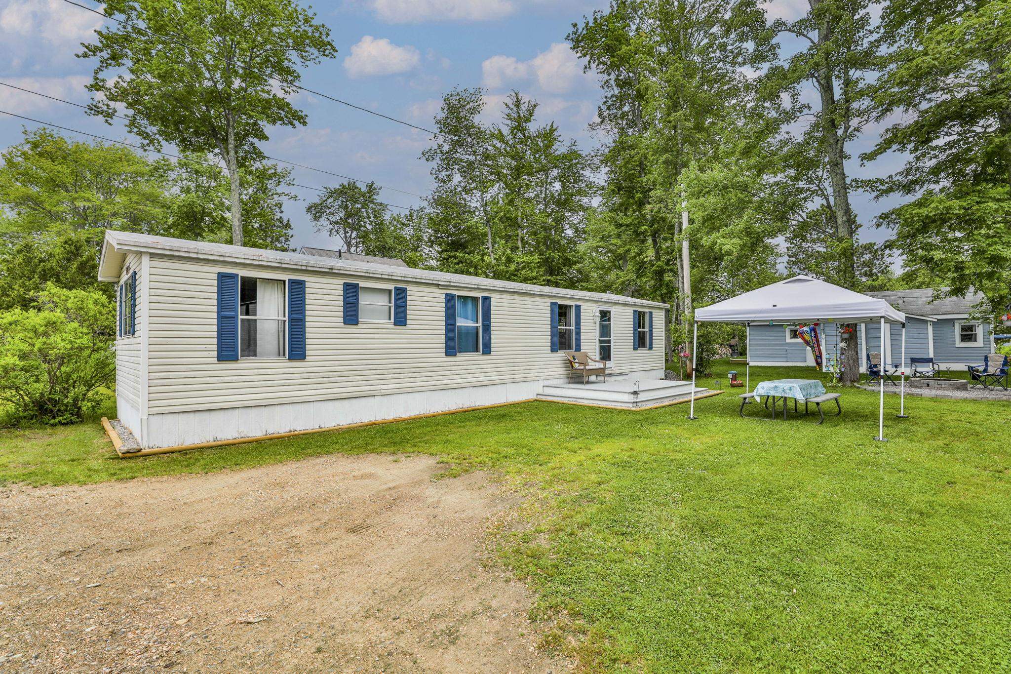 100-102 Tucker Shore Road Belmont, NH 03220 - Photo 35 of 44