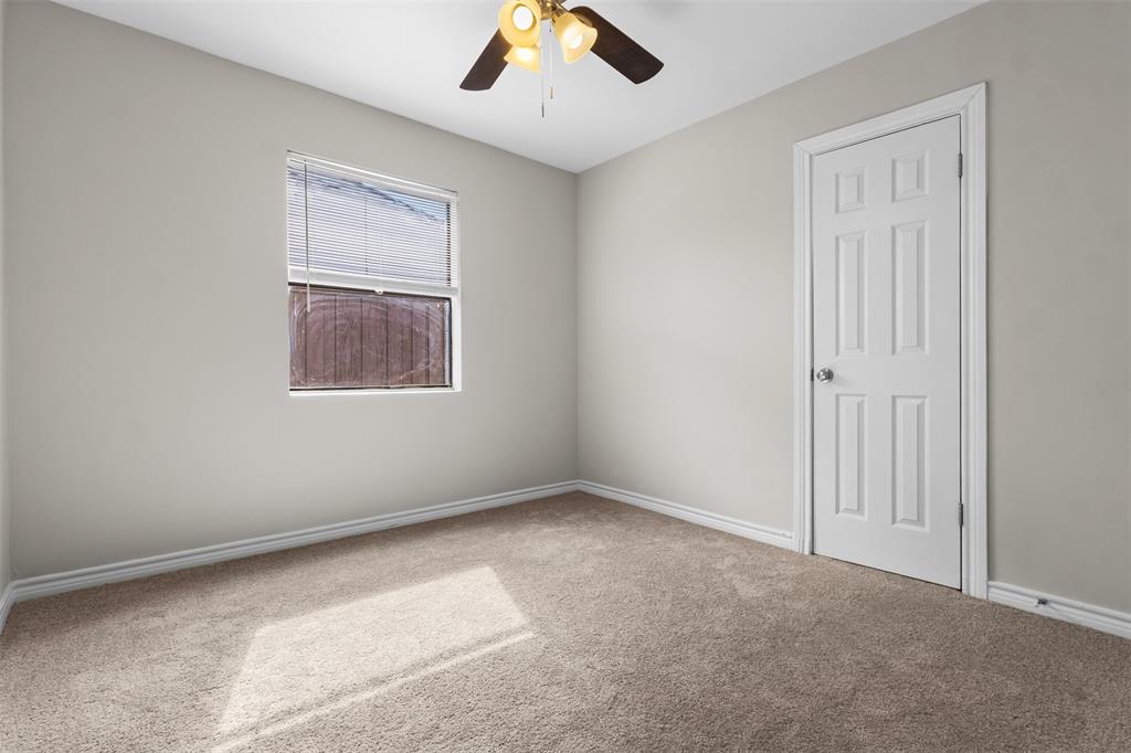 4238 Ridgedale Drive Mesquite, TX 75150 - Photo 17 of 31