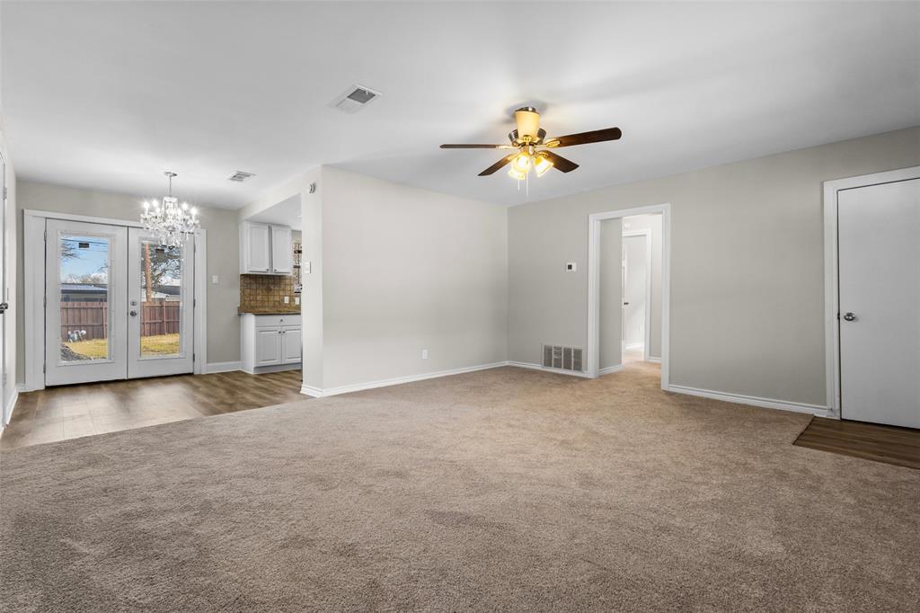 4238 Ridgedale Drive Mesquite, TX 75150 - Photo 7 of 31