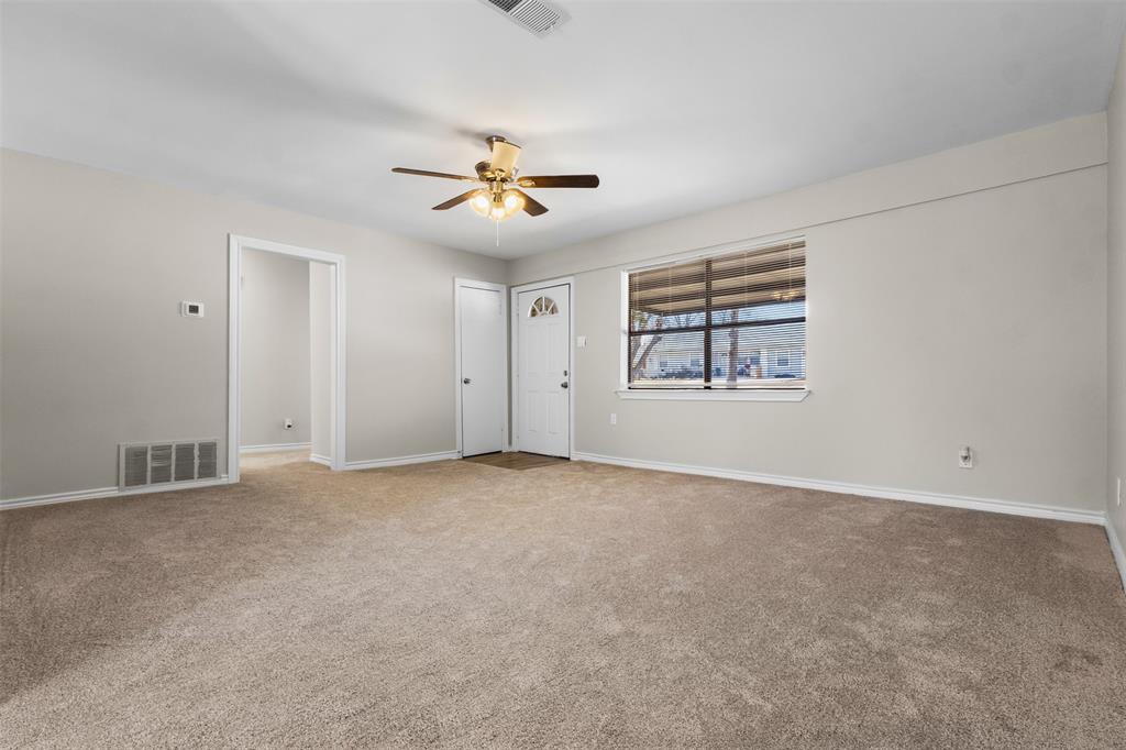 4238 Ridgedale Drive Mesquite, TX 75150 - Photo 8 of 31