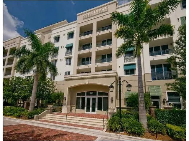 $270,000 | 510 Northwest 84th Avenue, Unit 339, Plantation, FL 33324