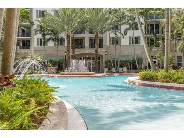 $270,000 | 510 Northwest 84th Avenue, Unit 339, Plantation, FL 33324