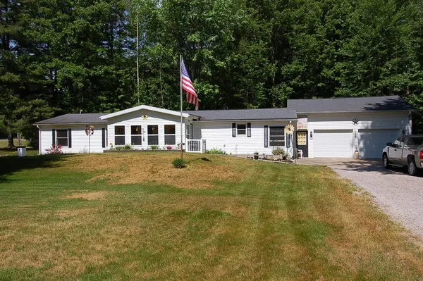 $260,000 | 8486 Constitution Boulevard, Cadillac, MI 49601