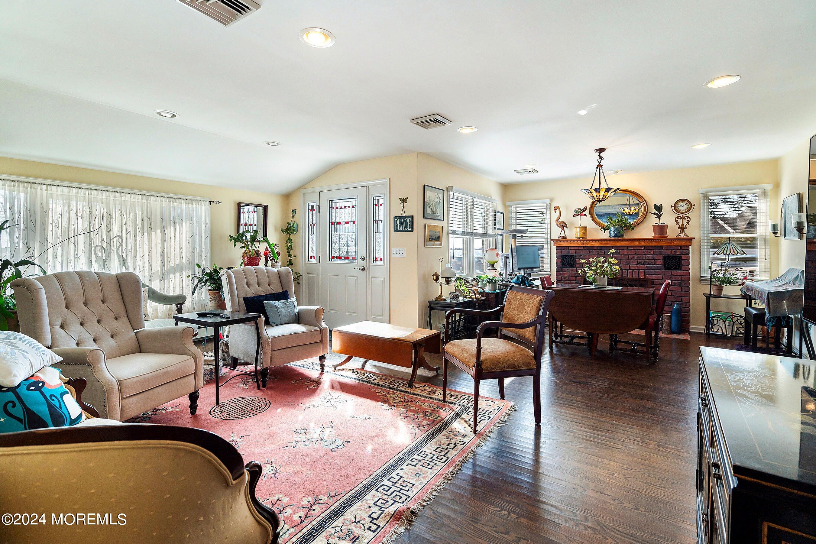 216 Foster Road Toms River, NJ 08753 - Photo 10 of 31 10-Foyer to Family
