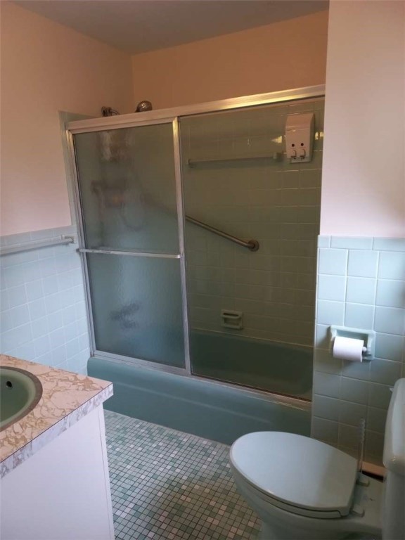 22 Bryn Mawr Road Gates, NY 14624 - Photo 20 of 25