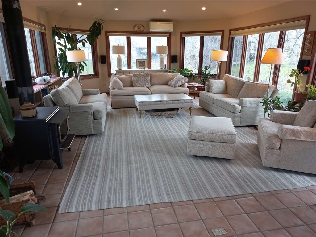 22 Bryn Mawr Road Gates, NY 14624 - Photo 10 of 25