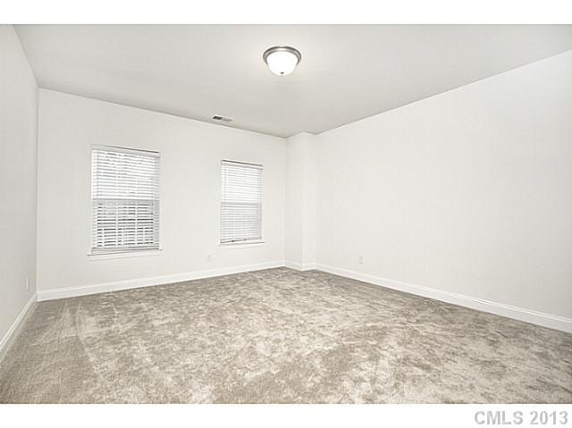 7803 Wiltshire Ridge Road Charlotte, NC 28269 - Photo 14 of 16 Gallery Image 14