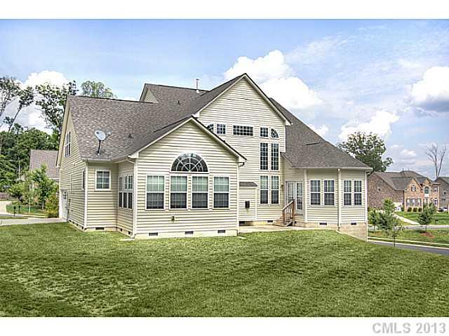 7803 Wiltshire Ridge Road Charlotte, NC 28269 - Photo 16 of 16 Gallery Image 16