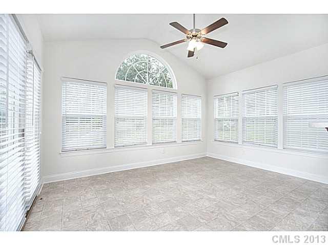 7803 Wiltshire Ridge Road Charlotte, NC 28269 - Photo 9 of 16 Gallery Image 9