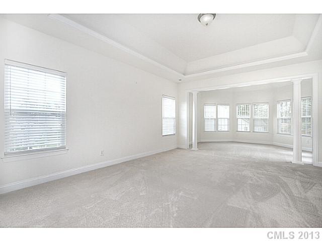 7803 Wiltshire Ridge Road Charlotte, NC 28269 - Photo 10 of 16 Gallery Image 10