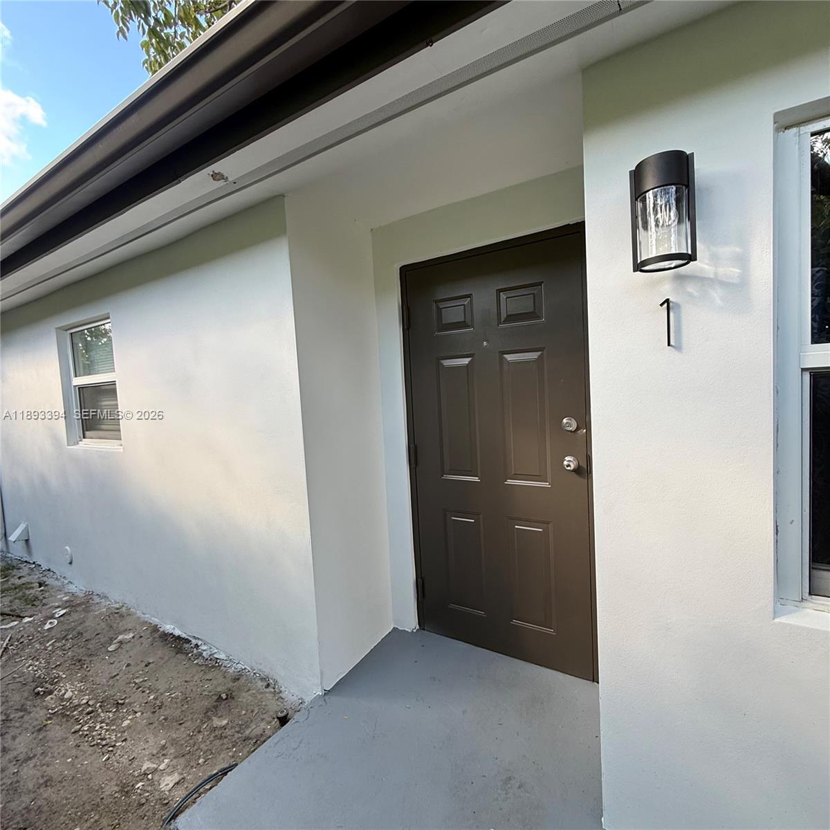 219 Northwest 7th Court Hallandale Beach, FL 33009 - Photo 14 of 17