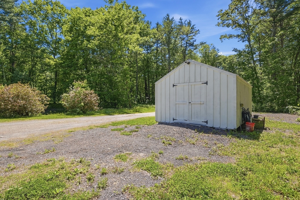 188 Baldwinville Road Winchendon, MA 01475 - Photo 7 of 38