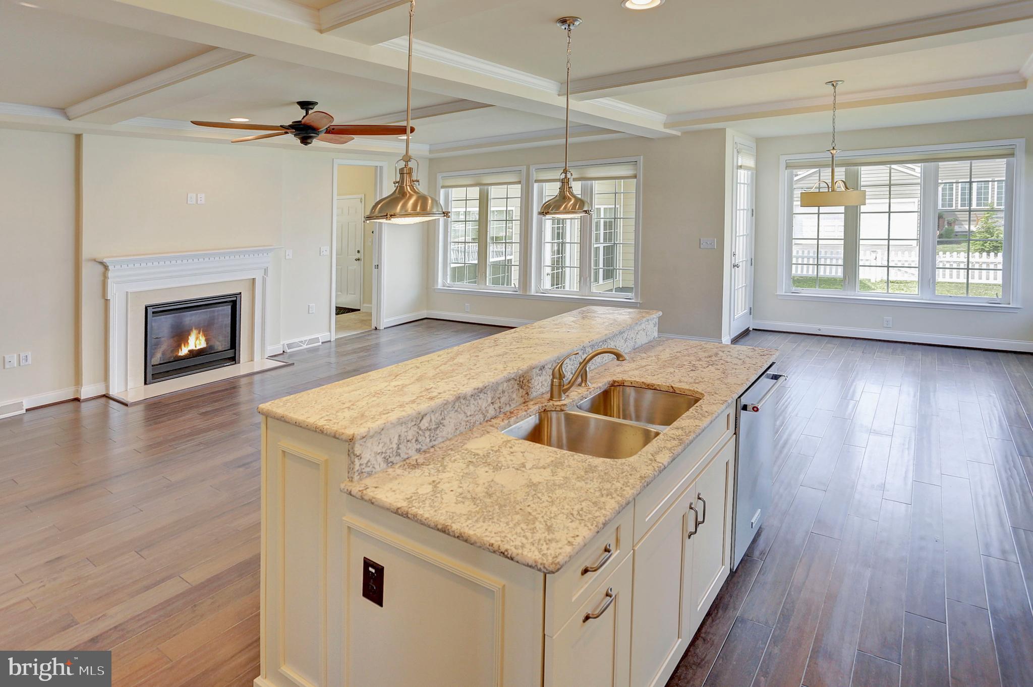 530 Madison Road Mechanicsburg, PA 17050 - Photo 12 of 37 Gorgeous family room w/ fireplace, open floor plan