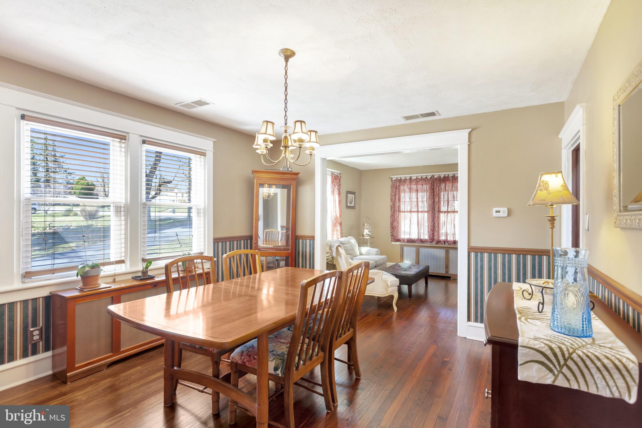 600 East Ridley Avenue Ridley Park, PA 19078 - Photo 8 of 28 Dining Room