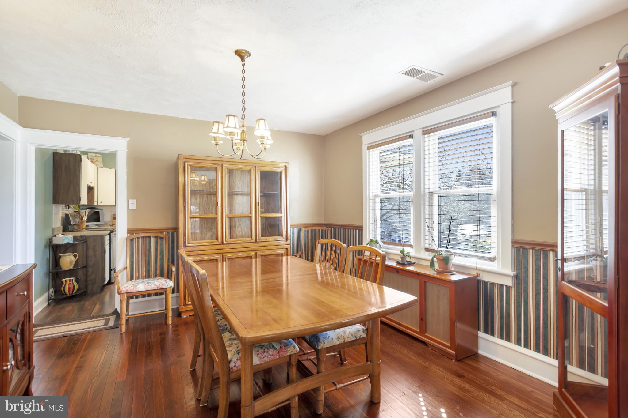 600 East Ridley Avenue Ridley Park, PA 19078 - Photo 9 of 28 Dining Room