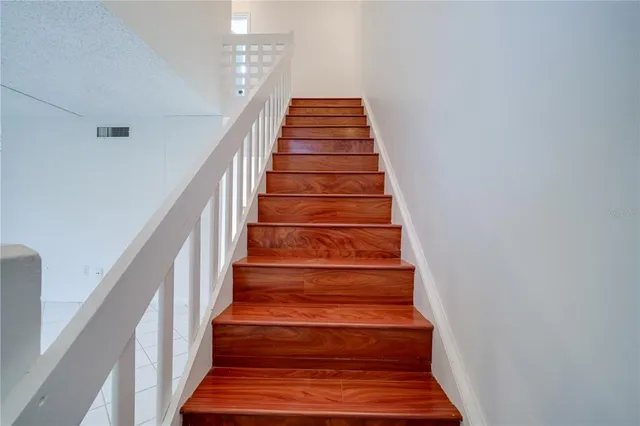 $475,000 | 11483 Southwest 109th Road, Unit 2E, Miami, FL 33176