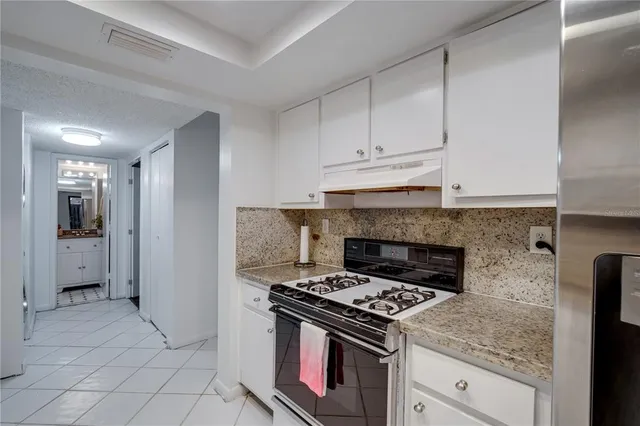 $475,000 | 11483 Southwest 109th Road, Unit 2E, Miami, FL 33176