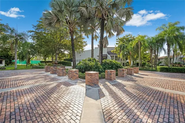 $475,000 | 11483 Southwest 109th Road, Unit 2E, Miami, FL 33176