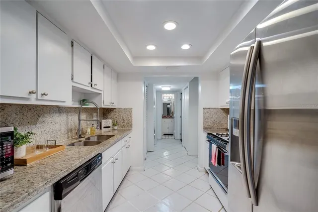 $475,000 | 11483 Southwest 109th Road, Unit 2E, Miami, FL 33176