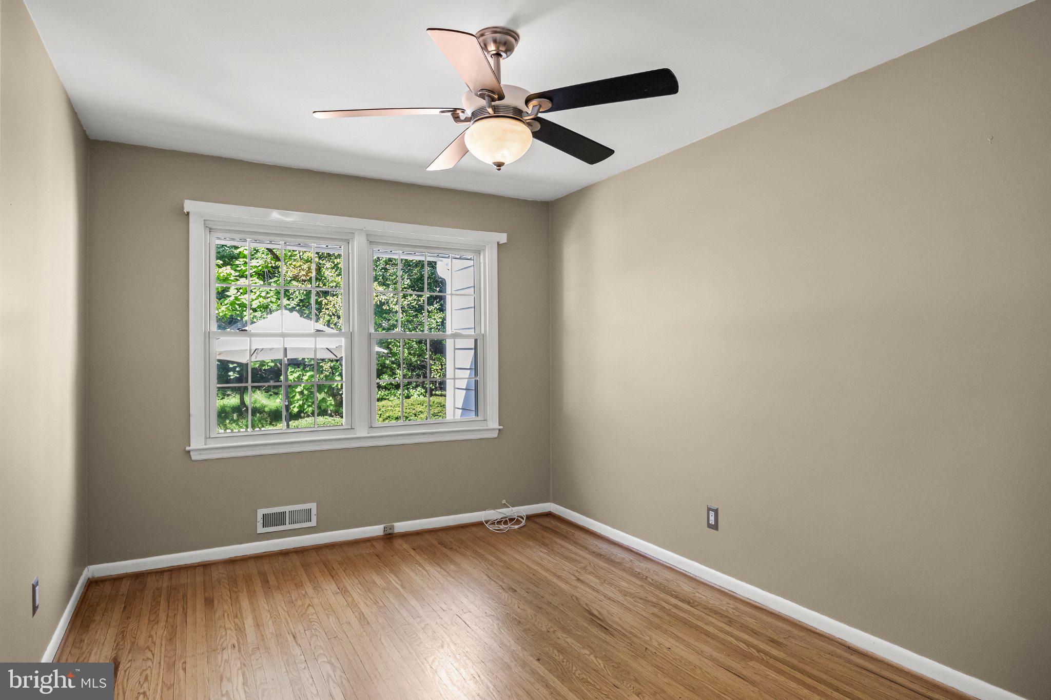 526 Tarrington Road Cherry Hill, NJ 08034 - Photo 19 of 26 Gallery Image 19