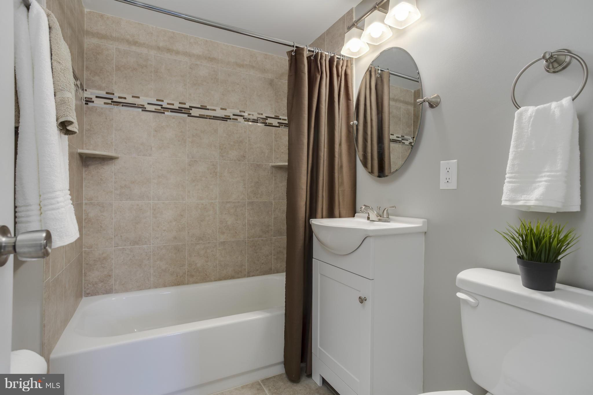 216 Winston Road Pasadena, MD 21122 - Photo 22 of 27 Bath