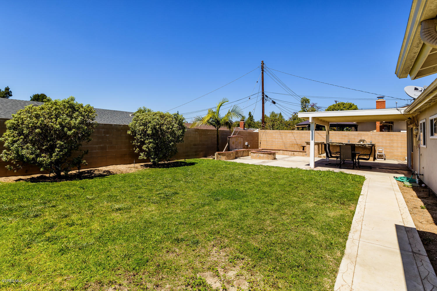511 Keyser Rondo Camarillo, CA 93010 - Photo 14 of 20 511 Keyser Rondo Camarillo CA-MLS_Size-0