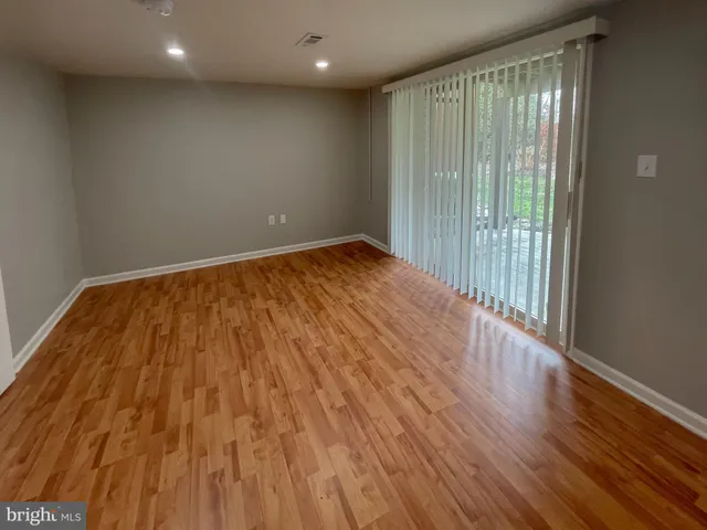 $285,000 | 2 River Bend Park, Lancaster, PA 17602