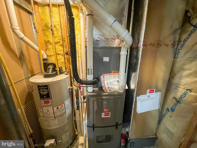 $285,000 | 2 River Bend Park, Lancaster, PA 17602