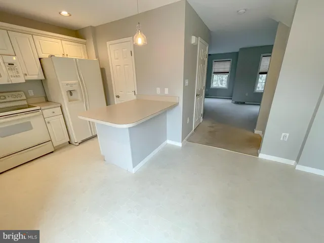 $285,000 | 2 River Bend Park, Lancaster, PA 17602