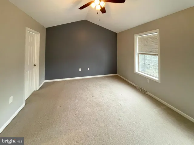 $285,000 | 2 River Bend Park, Lancaster, PA 17602