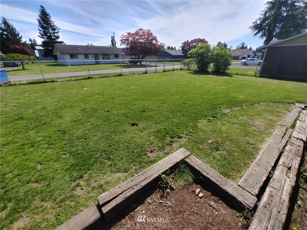 861 H Street Forks, WA 98331 - Photo 4 of 24 Gallery Image 4