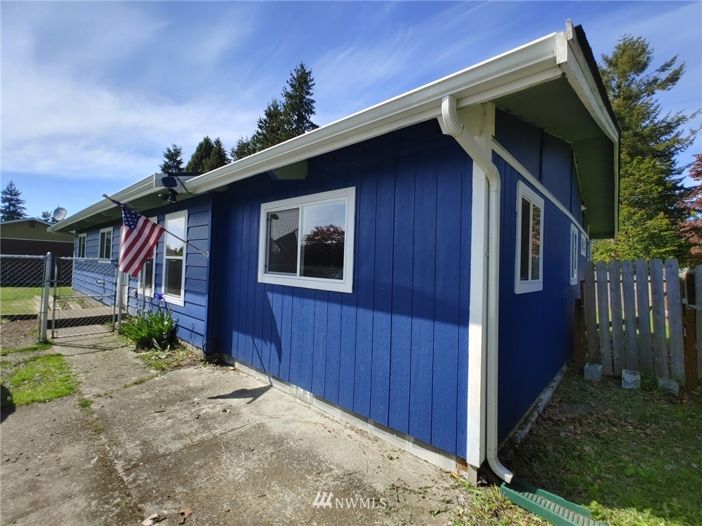 861 H Street Forks, WA 98331 - Photo 5 of 24 Gallery Image 5