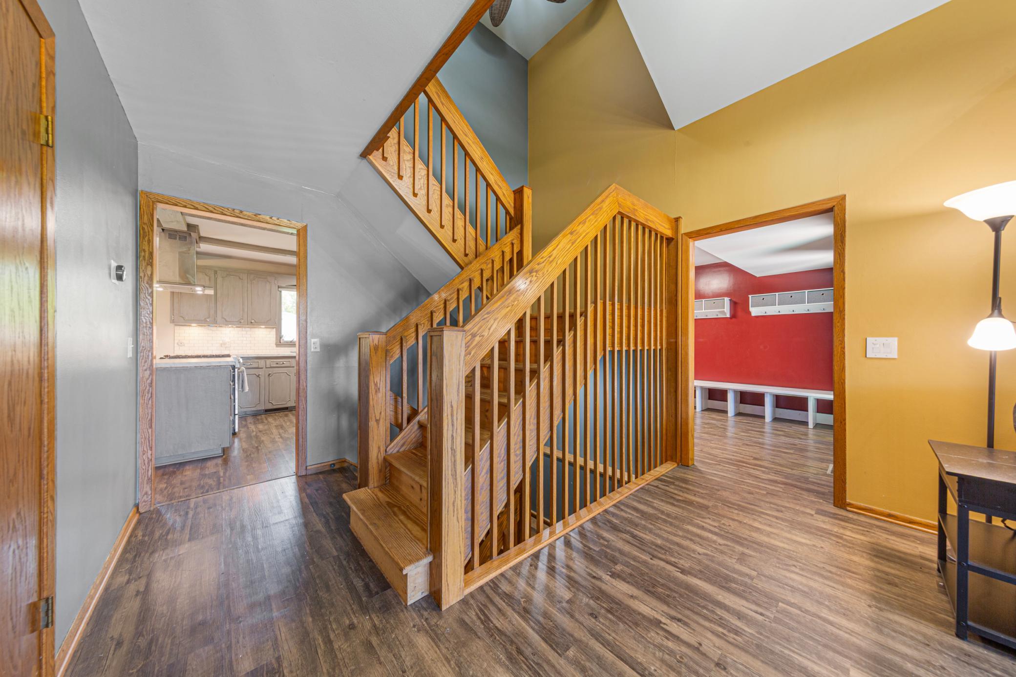 421 10th Avenue Southeast Faribault, MN 55021 - Photo 6 of 50