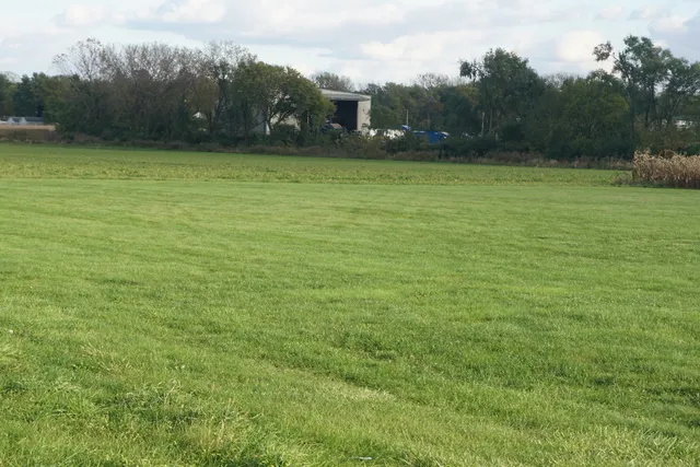 $1,215,900 | Section 18 Momence Street, Momence, IL 60954