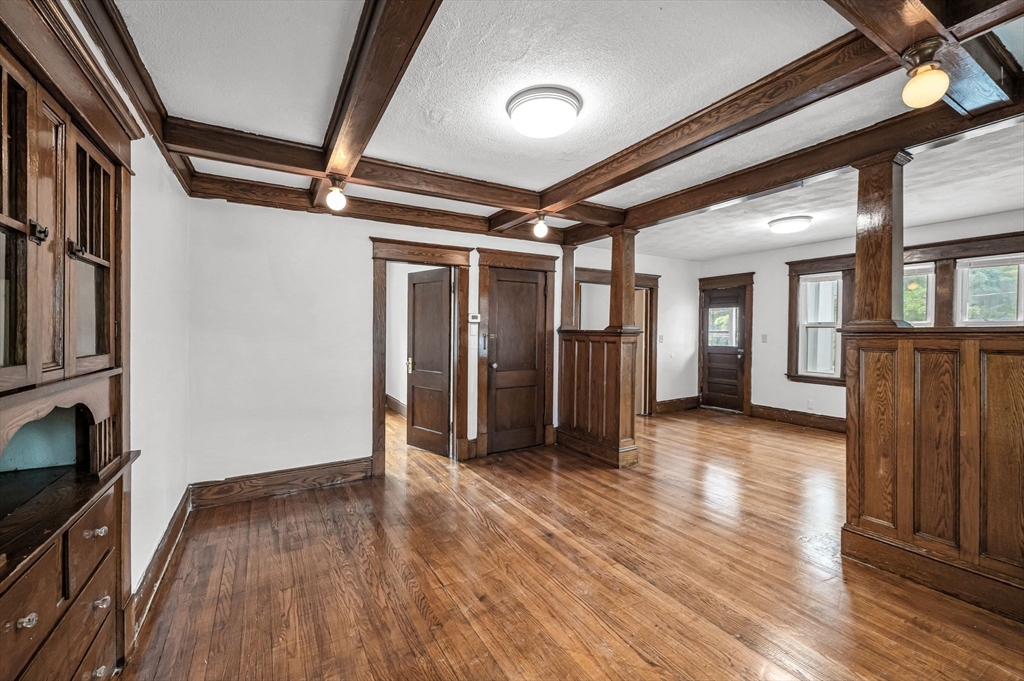 29 Appleton Street, Unit 2 Springfield, MA 01108 - Photo 7 of 35