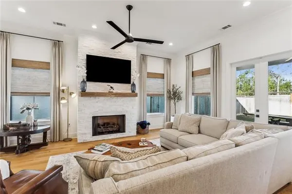 $699,000 | 1185 Delta Lane, Covington, LA 70433