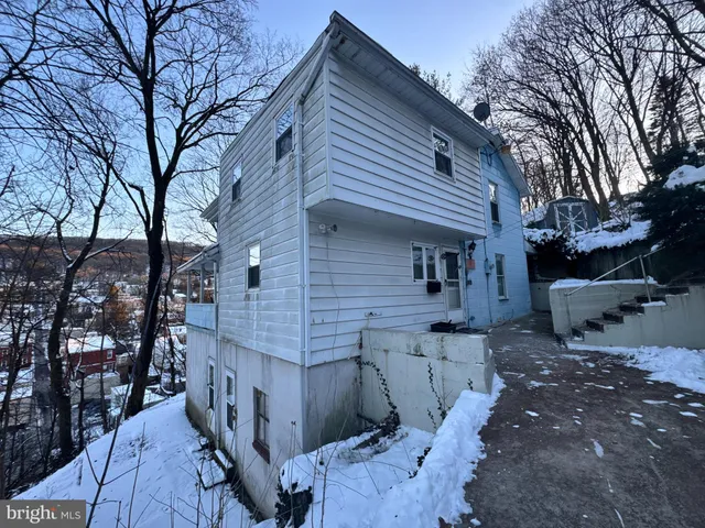 $125,000 | 324 North 7th Street, Pottsville, PA 17901