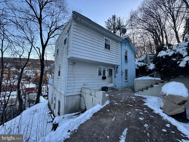 $125,000 | 324 North 7th Street, Pottsville, PA 17901
