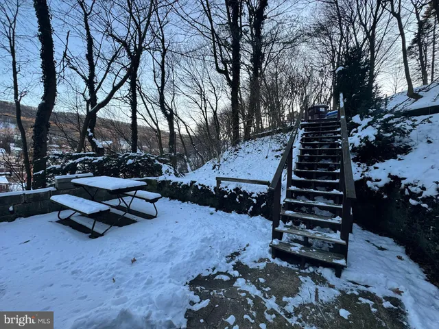 $125,000 | 324 North 7th Street, Pottsville, PA 17901