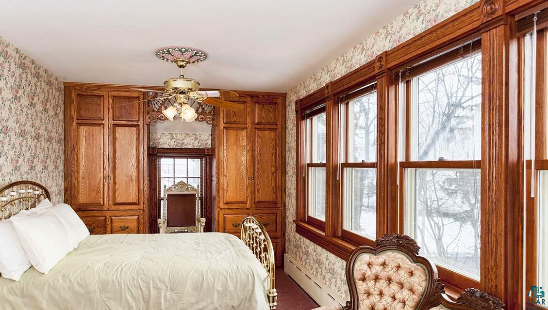 4218 London Road Duluth, MN 55804 - Photo 14 of 24 Master Bedroom